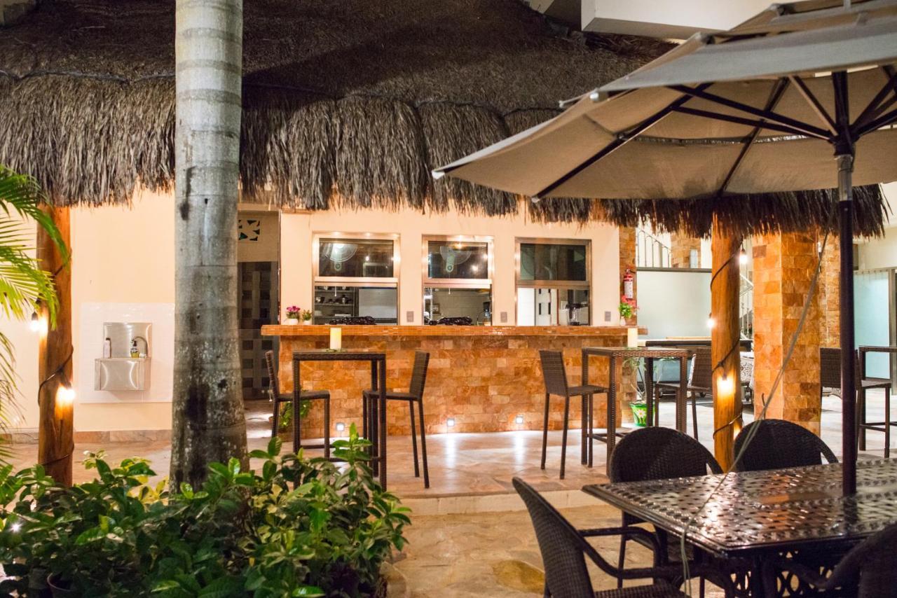 Alamos Inn Hotel Con Jacuzzi Y Piscina Cancun Luaran gambar