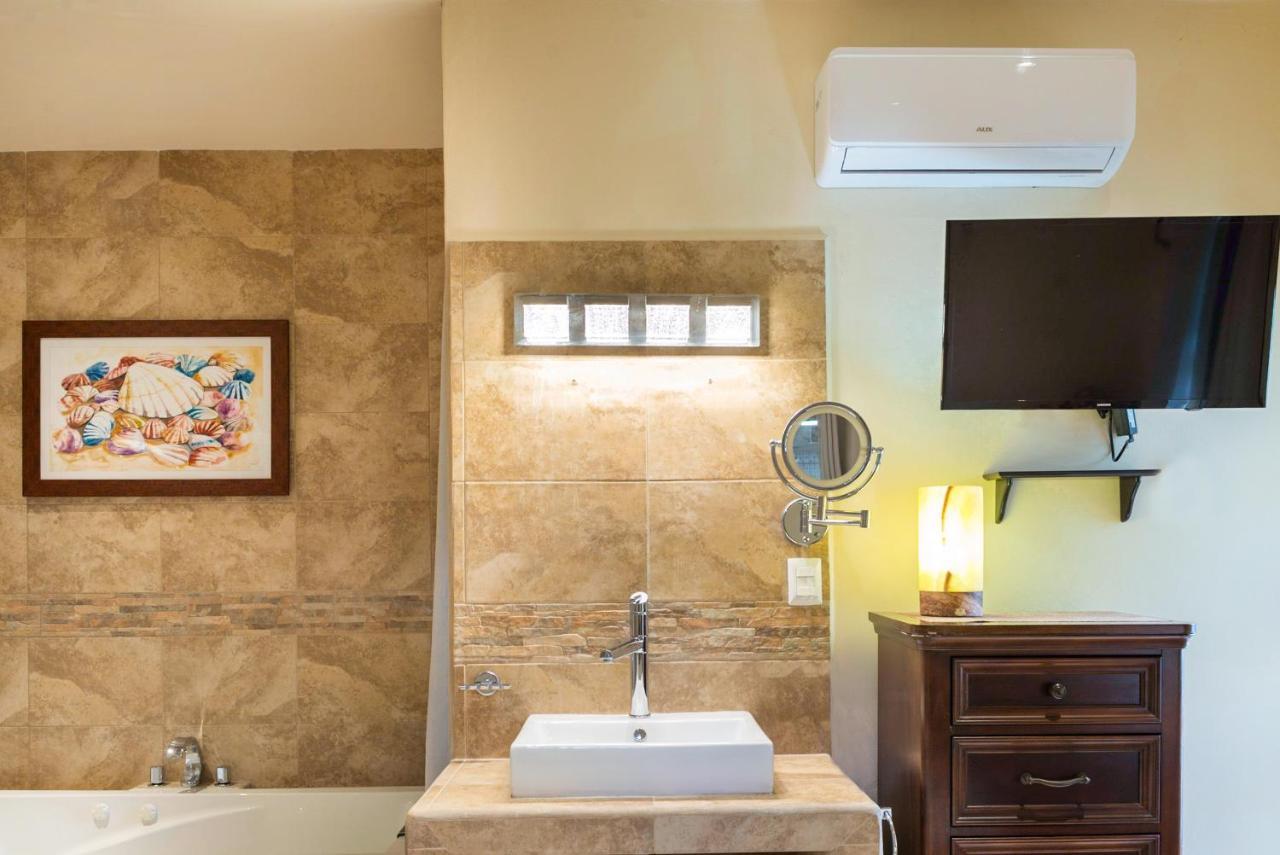Alamos Inn Hotel Con Jacuzzi Y Piscina Cancun Luaran gambar